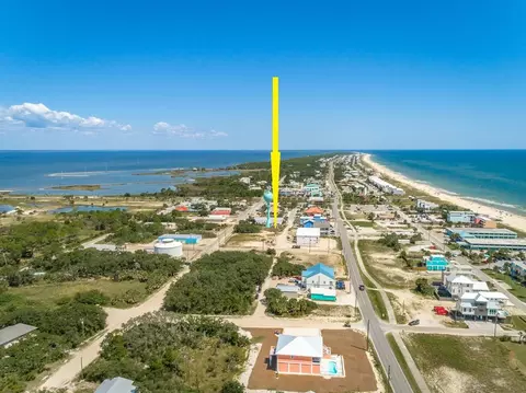 128 W Pine Ave, Saint George Island, FL 32328