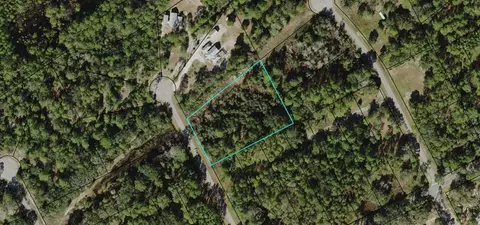 221 Franklin St, Lanark Village, FL 32323
