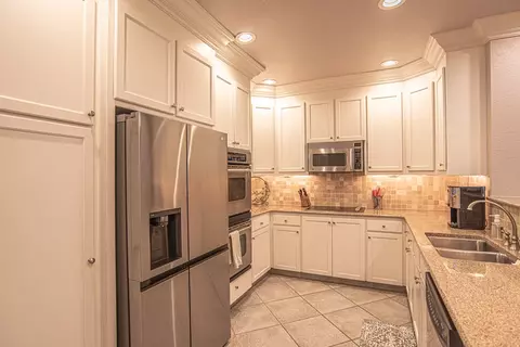 Kitchen - 331 Eagles Way, Carrabelle, FL 32322 photo 1 of 2