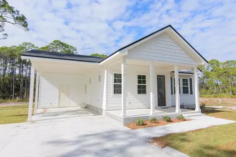 170 Shadow Bay Dr, Eastpoint, FL 32328