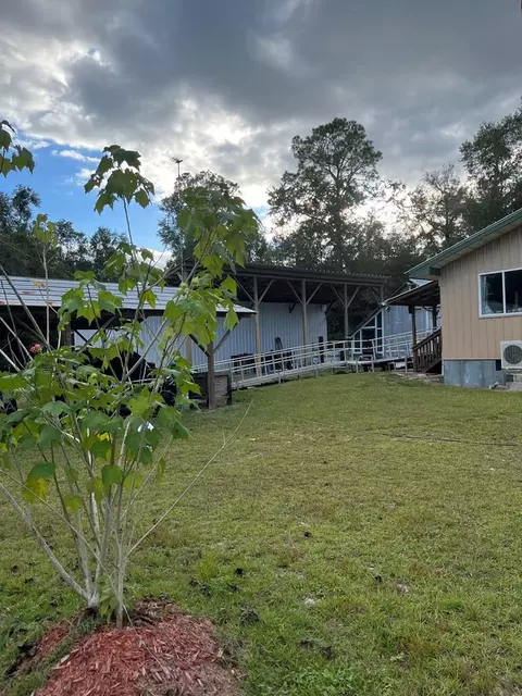 40809 SW Thomas J Hill Rd, Sumatra, FL 32321
