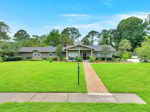 1612 Monument Ave, Port St. Joe, FL 32456