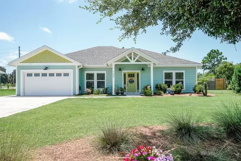 106 Walkabout Ct, Port St. Joe, FL 32456