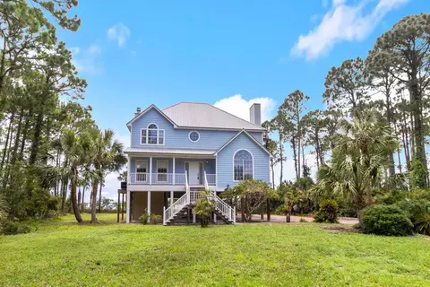 5451 Sandbar Dr, Port St. Joe, FL 32456
