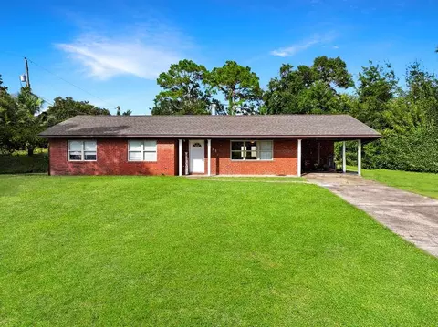 1623 Monument Ave, Port St. Joe, FL 32456