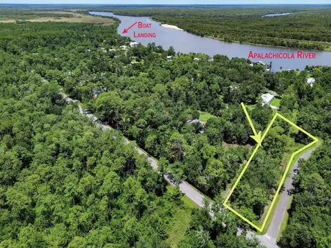 158 Magnolia Ln, Apalachicola, FL 32320
