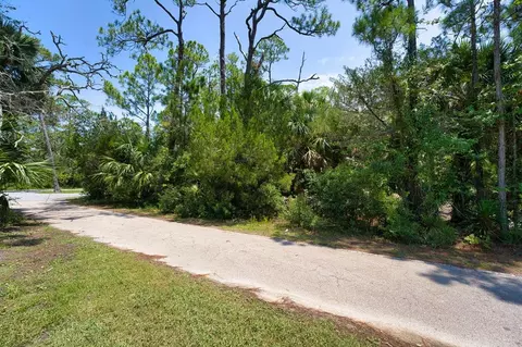 2251 Coquina Ln, Saint George Island, FL 32328