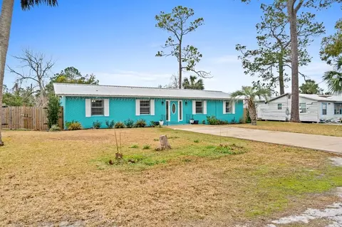 328 Ave C, Port St. Joe, FL 32456