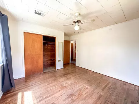 Bedroom - 303 E Meridian Ave, Carrabelle, FL 32322 photo 3 of 7