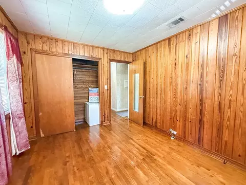 Bedroom - 303 E Meridian Ave, Carrabelle, FL 32322 photo 7 of 7