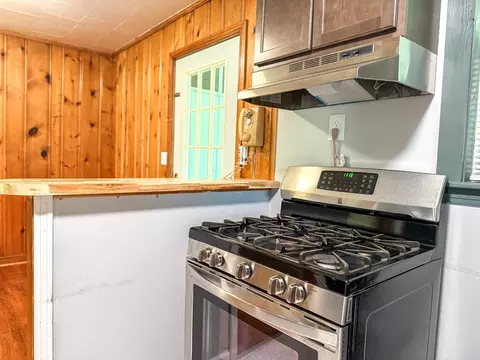 Kitchen - 303 E Meridian Ave, Carrabelle, FL 32322 photo 4 of 7