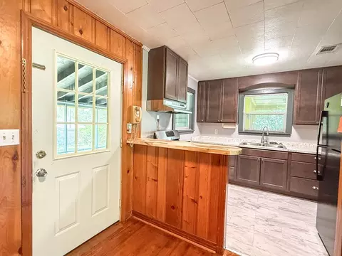 Entry Way - 303 E Meridian Ave, Carrabelle, FL 32322 photo 1 of 1