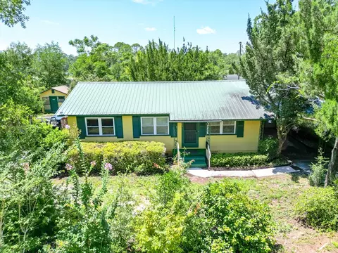 Other - 303 E Meridian Ave, Carrabelle, FL 32322 photo 5 of 6