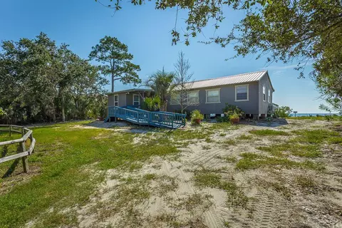 2738 Hwy 98 W, Carrabelle, FL 32322