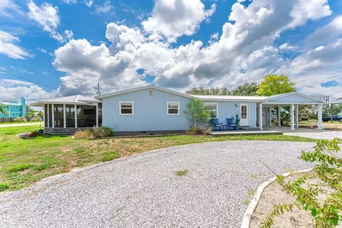 138 Atlantic St, Port St. Joe, FL 32456