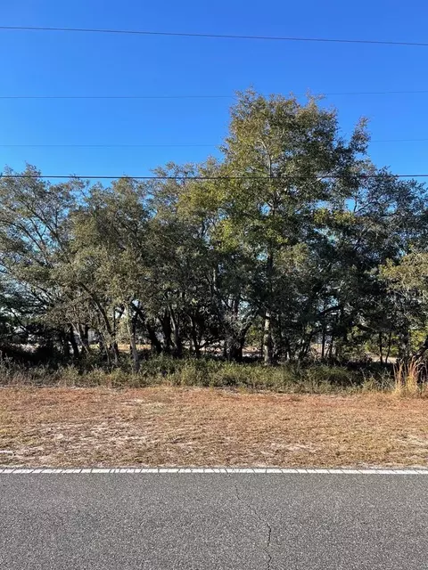 2245 Oak St, Lanark Village, FL 32322