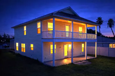 9120 Wentletrap Ave, Port St. Joe, FL 32456