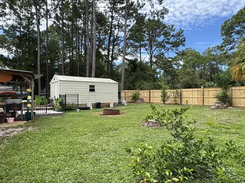 Exterior - 110 Franklin St, Carrabelle, FL 32322 photo 8 of 9