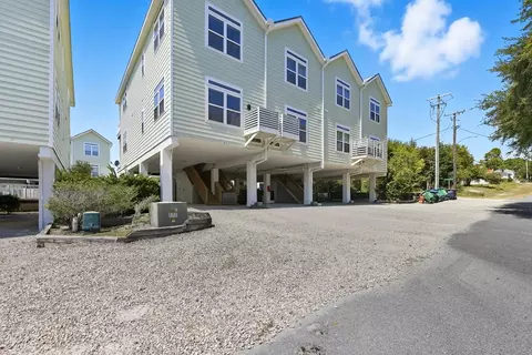 703 SE 3rd St #703-A, Carrabelle, FL 32322