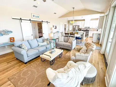 Living - 110 Shell Bay Ct, Carrabelle, FL 32322 photo 1 of 3