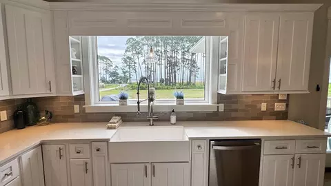 Kitchen - 110 Shell Bay Ct, Carrabelle, FL 32322 photo 2 of 3