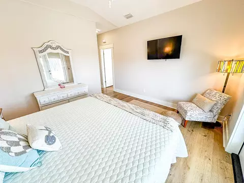 Bedroom - 110 Shell Bay Ct, Carrabelle, FL 32322 photo 10 of 10