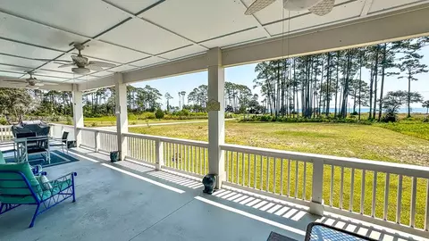 Exterior - 110 Shell Bay Ct, Carrabelle, FL 32322 photo 5 of 6