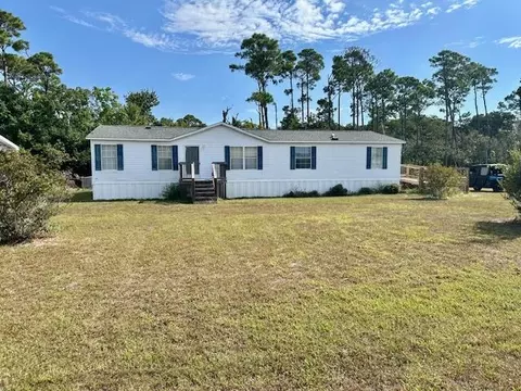7412 Georgia Ave, Port St. Joe, FL 32456