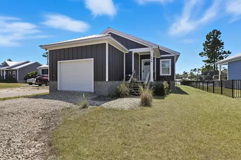 246 Lake Mckissack Ln, Carrabelle, FL 32322