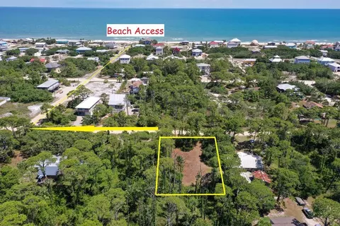 1025 W Bay Shore Dr, Saint George Island, FL 32328