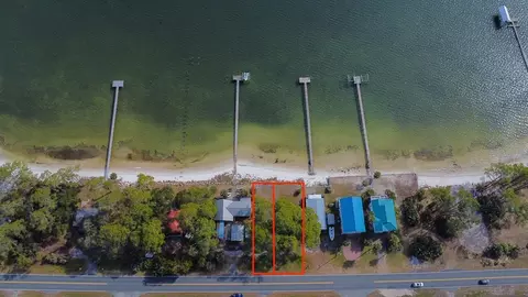 2236 Hwy 98 E, Lanark Village, FL 32323