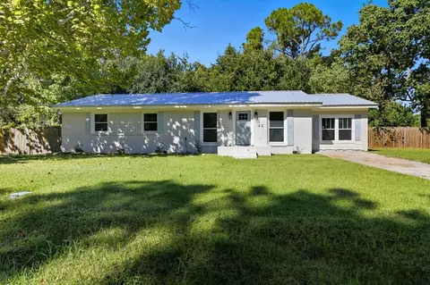 53 Bay Shore Dr, Apalachicola, FL 32320
