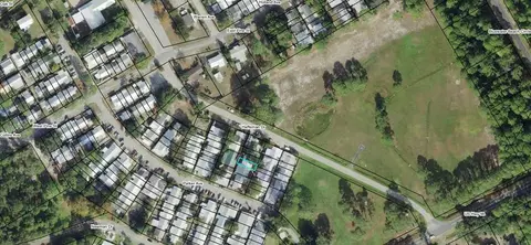 54 Parker Ave # -5, Lanark Village, FL 32323