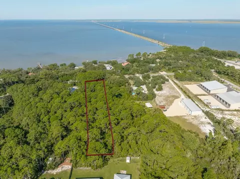Nnnn S Bay Shore Dr, Eastpoint, FL 32328