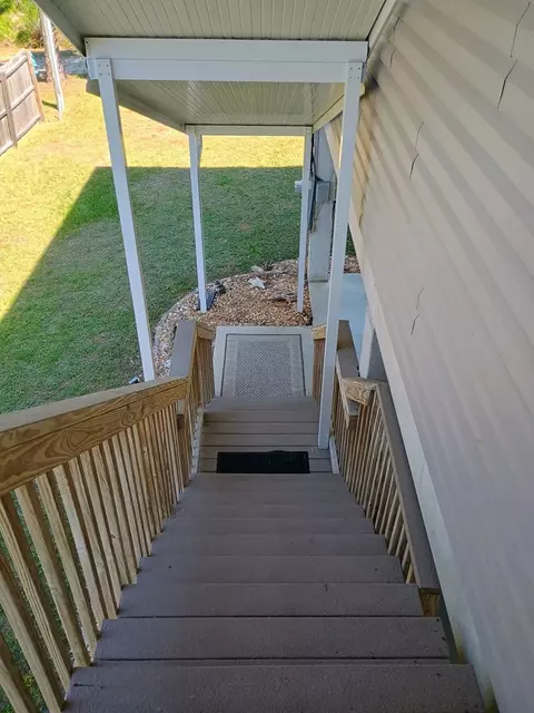 Exterior - 811 Bruce Ave, Carrabelle, FL 32322 photo 11 of 19
