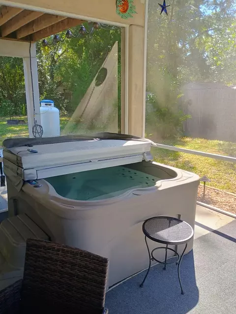 Exterior - 811 Bruce Ave, Carrabelle, FL 32322 photo 14 of 19
