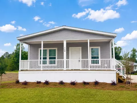 124 Meadow Ln, Wewahitchka, FL 32465