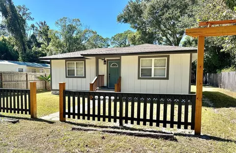 334 22nd Ave, Apalachicola, FL 32320