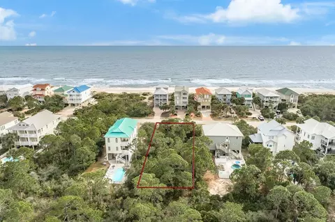 2208 Sailfish Dr, Saint George Island, FL 32328