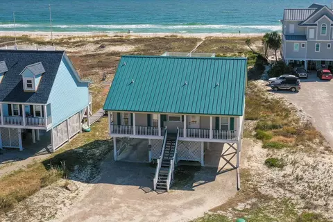1200 E Gulf Beach Dr, Saint George Island, FL 32328