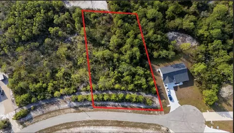 341 Gladiola Way, Eastpoint, FL 32328