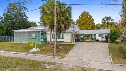 605 10th St, Port Saint Joe, FL 32456