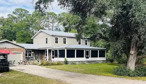 1002 Gulf Ave, Carrabelle, FL 32322 photo 1