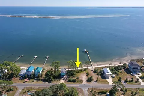 2222 Hwy 98 E, Lanark Village, FL 32322