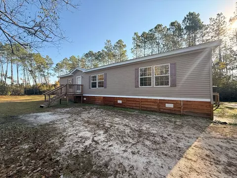 343 Charles Ave, Wewahitchka, FL 32465