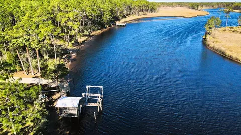 737 Mill Rd, Carrabelle, FL 32322 photo 41