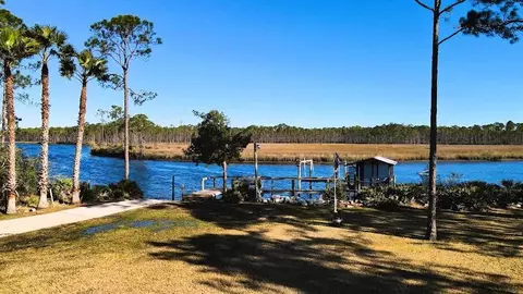 737 Mill Rd, Carrabelle, FL 32322 photo 38