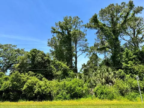 2181 Hwy 98 E, Carrabelle, FL 32322