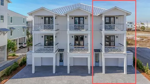 118 40th St #A, Mexico Beach, FL 32456