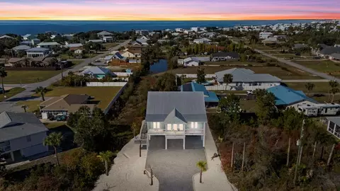 145 Cr 386 S, Mexico Beach, FL 32456